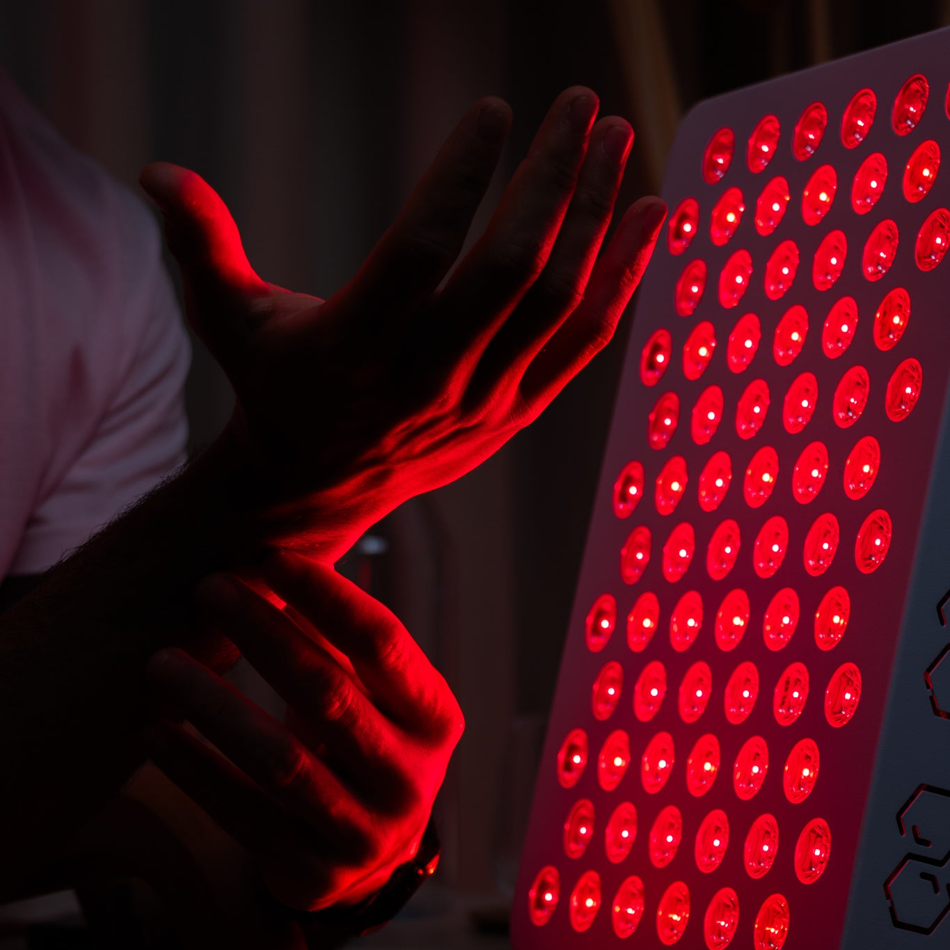 Terapia de luz vermelha TheraFactor® para recuperação muscular e regeneração celular