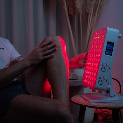 Terapia de luz vermelha LED para saúde da pele e antienvelhecimento com painel TheraFactor®