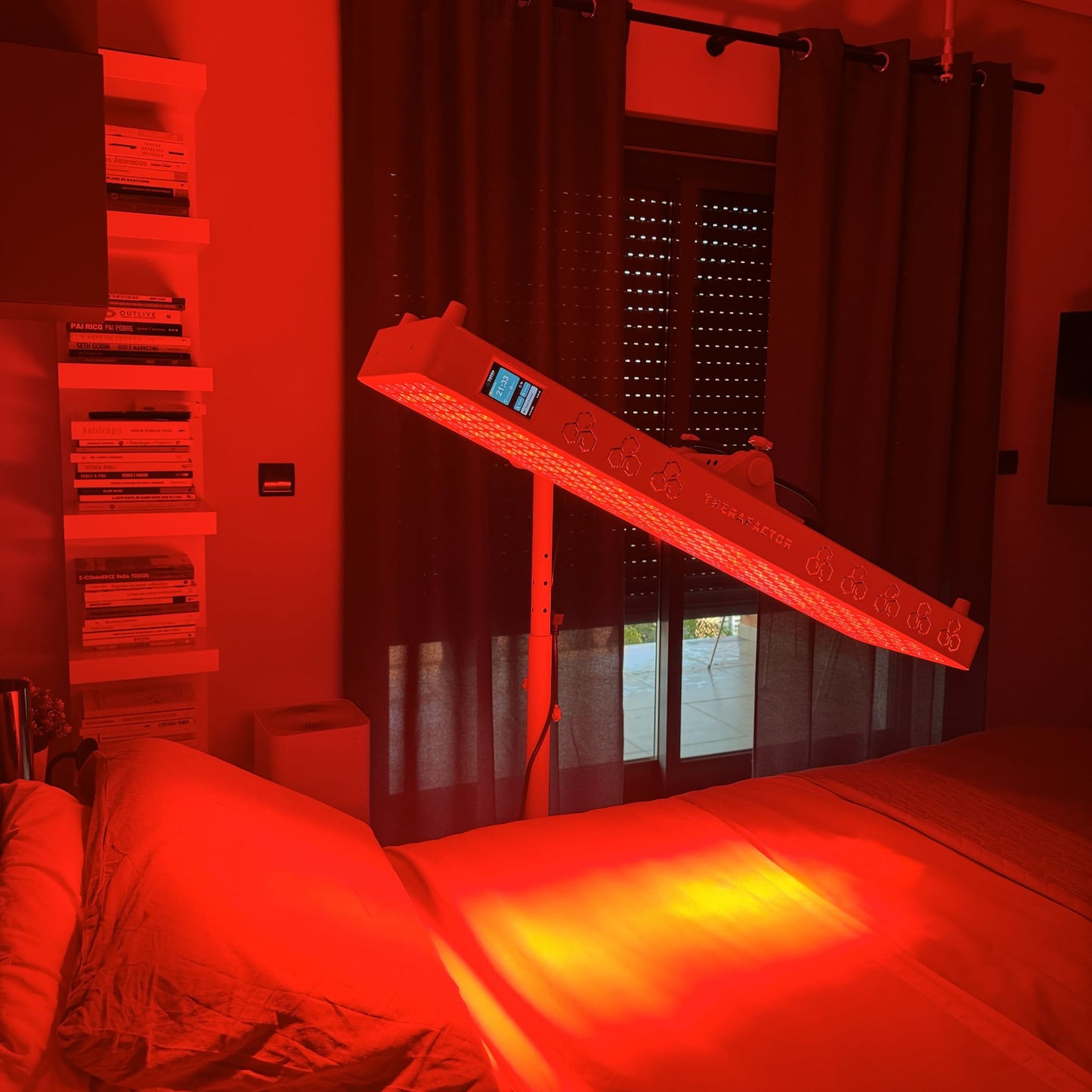 Suporte_painel_terapia_luz_vermelha_TheraSPA_MFlow